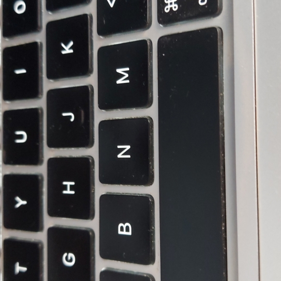 Keys - Picture 1 of 2